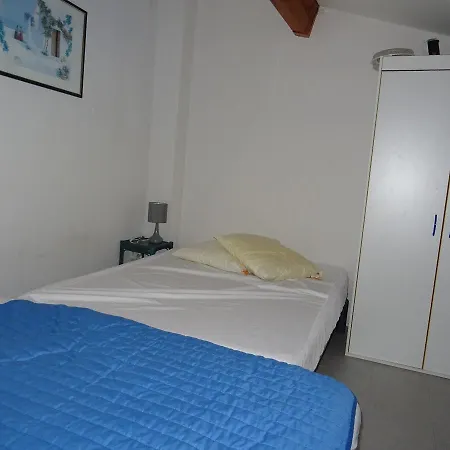 Languedoc Immobilier Jardin Piscine Parking Climatisation Plage Ref Amg