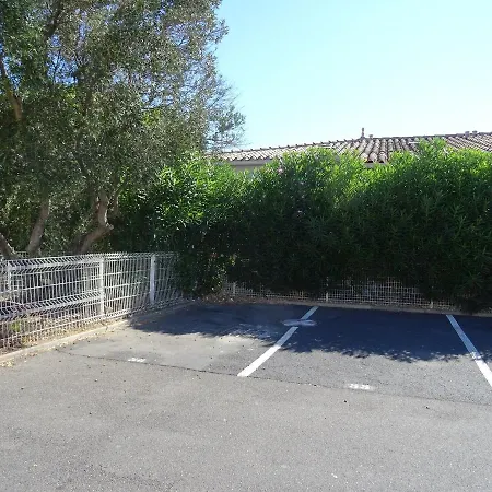 Villa Languedoc Immobilier Jardin Piscine Parking Climatisation Plage Ref Amg Agde